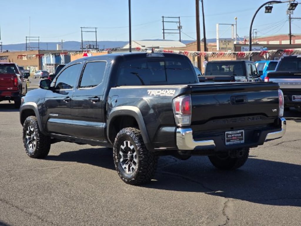 Used 2022 Toyota Tacoma 4WD SR Truck Double Cab