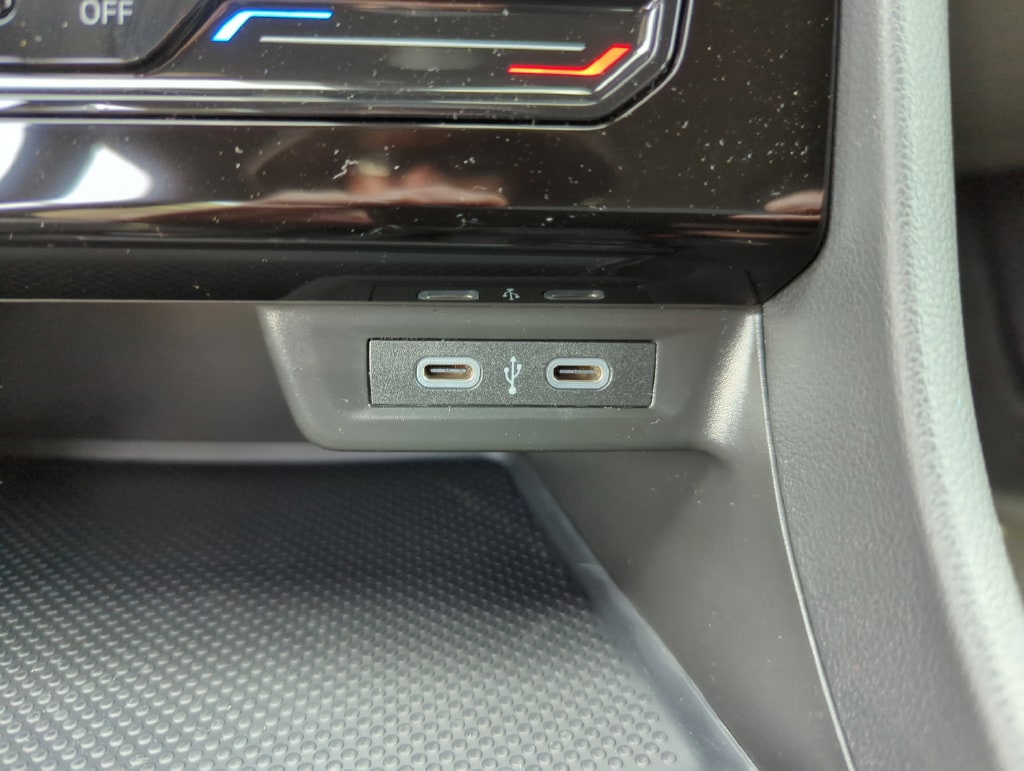2026 Volkswagen Jetta Sport - Photo 33