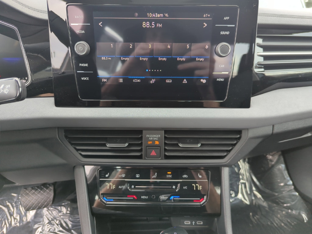 2026 Volkswagen Jetta SE - Photo 23