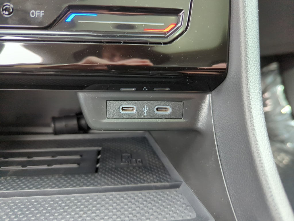 2026 Volkswagen Jetta SE - Photo 31