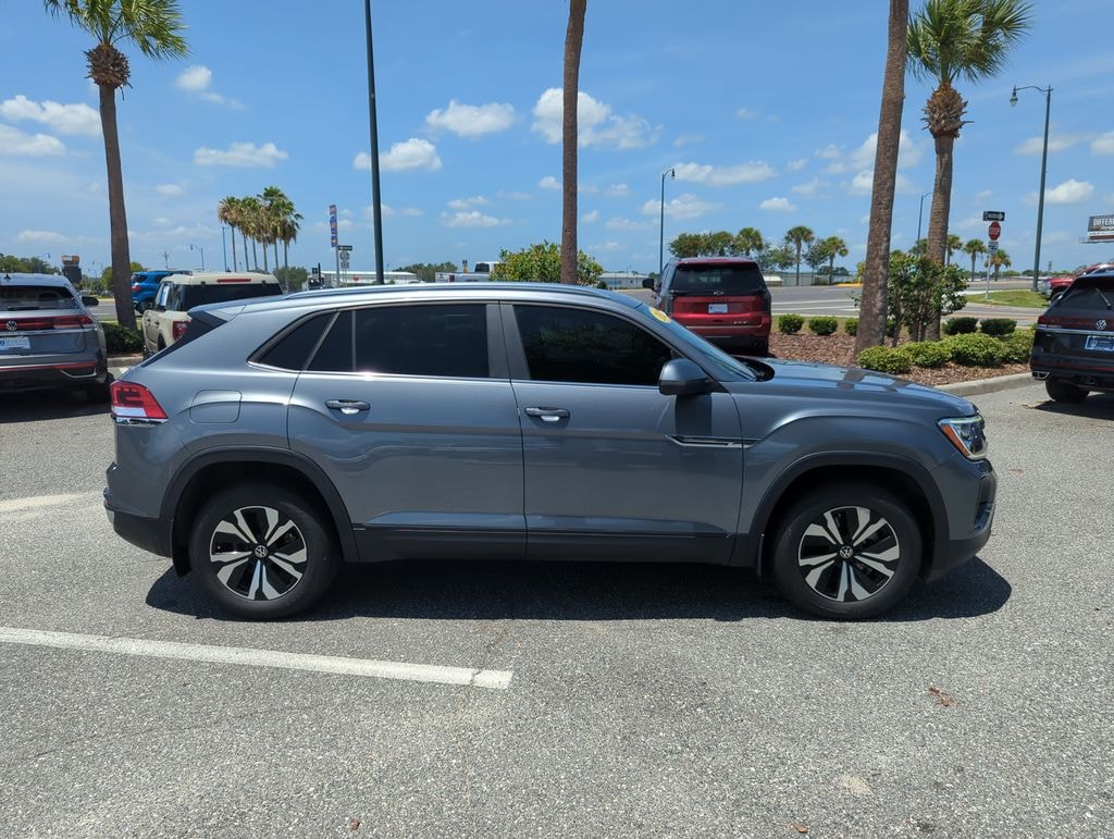 Used 2024 Volkswagen Atlas Cross Sport 2.0T SE SUV