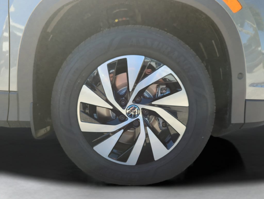 2026 Volkswagen Tiguan S - Photo 38