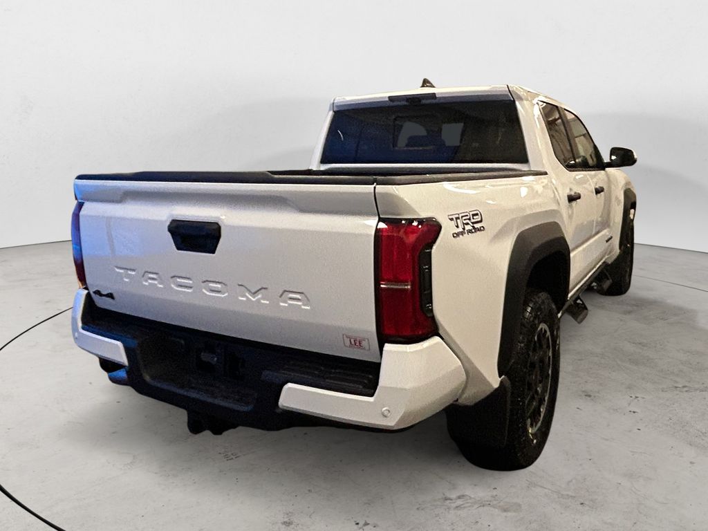 2026 Toyota Tacoma TRD Off Road - Photo 5