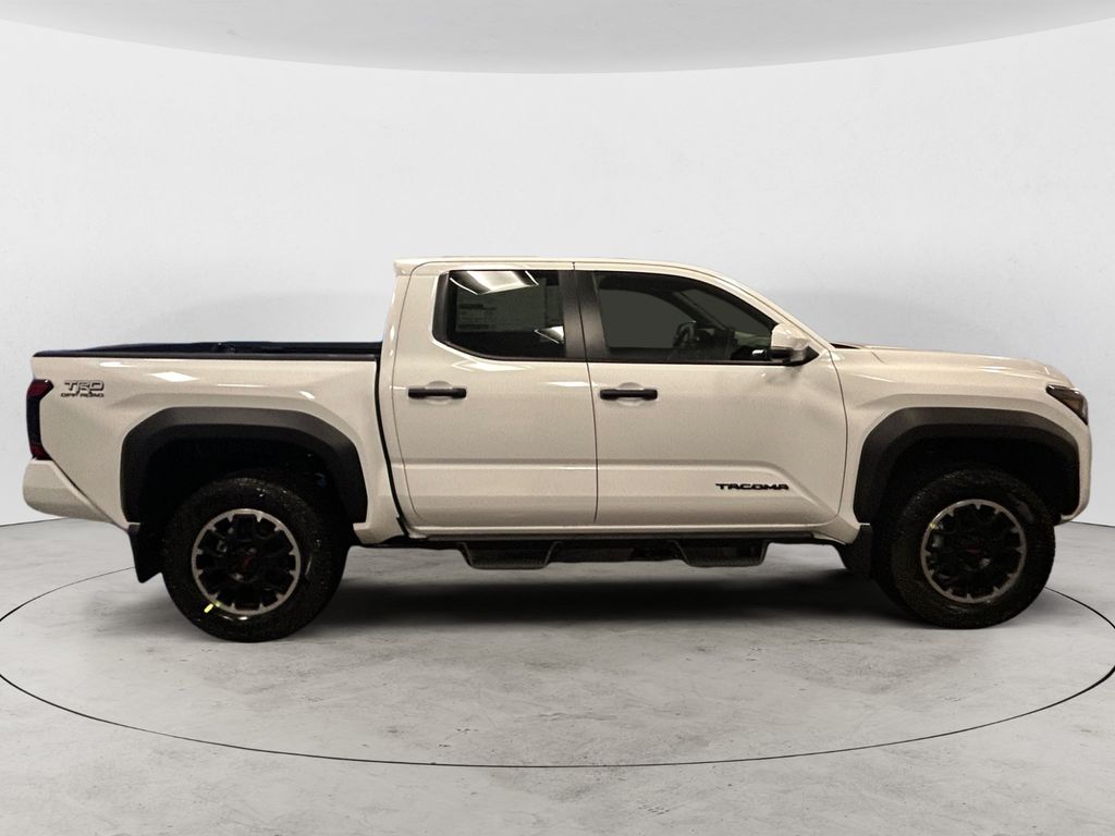 2026 Toyota Tacoma TRD Off Road - Photo 6