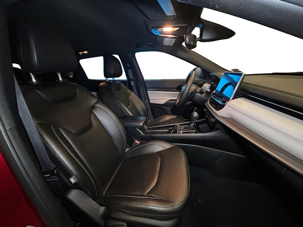 2025 Jeep Compass Limited - Photo 15