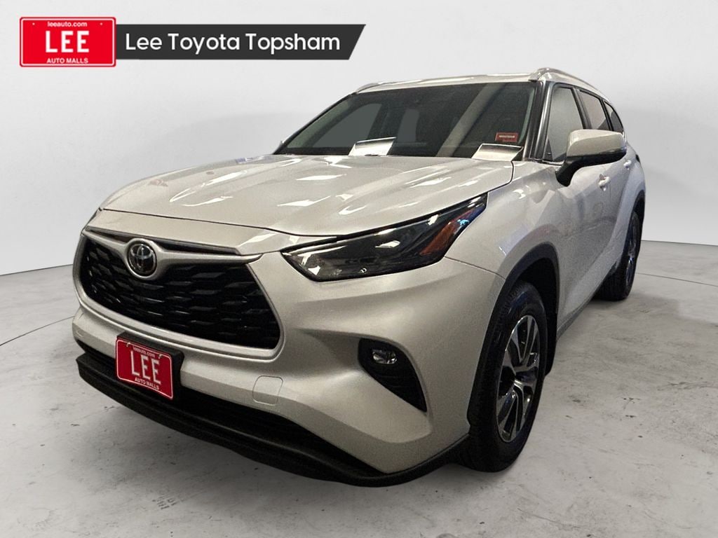 Used 2026 Toyota Highlander XLE SUV