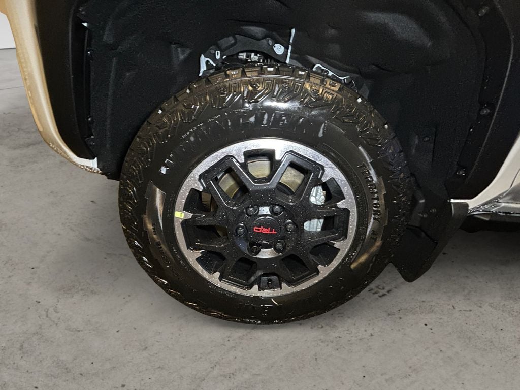 2026 Toyota Tacoma TRD Off Road - Photo 14
