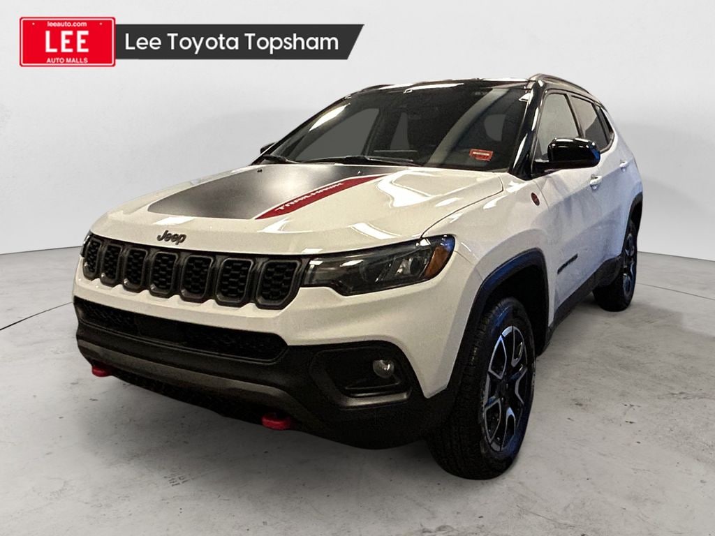 Used 2025 Jeep Compass Trailhawk SUV