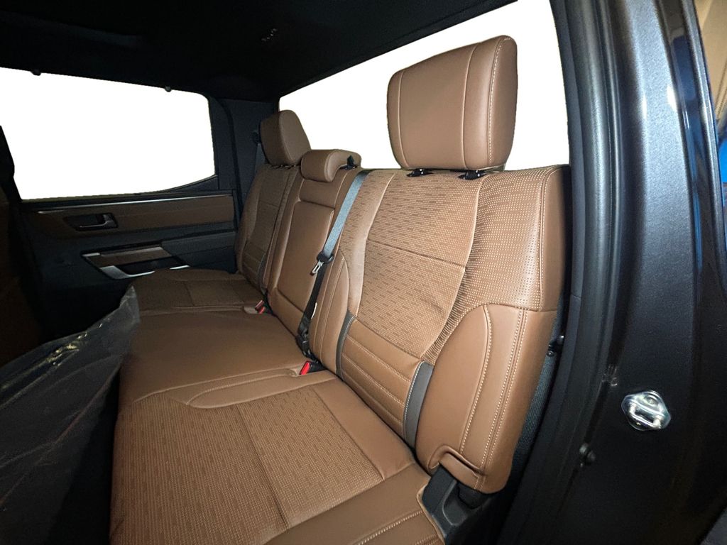 2026 Toyota Tundra 1794 Edition - Photo 13