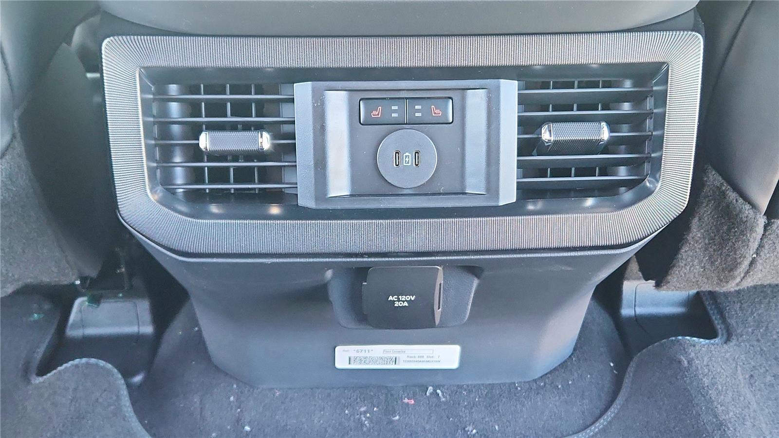 2026 Ford F-250 Super Duty Platinum - Photo 24