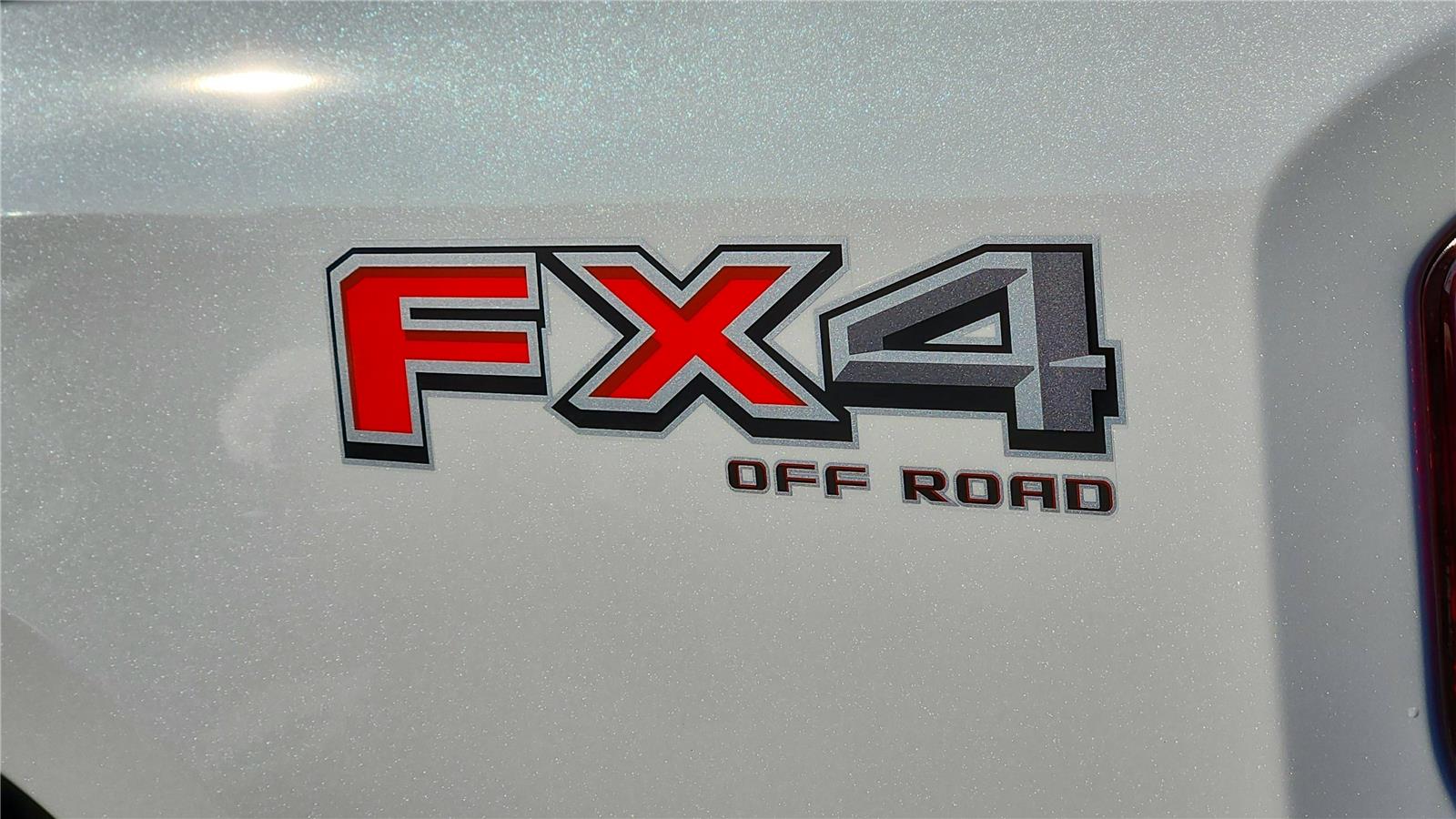 2026 Ford F-250 Super Duty Platinum - Photo 25