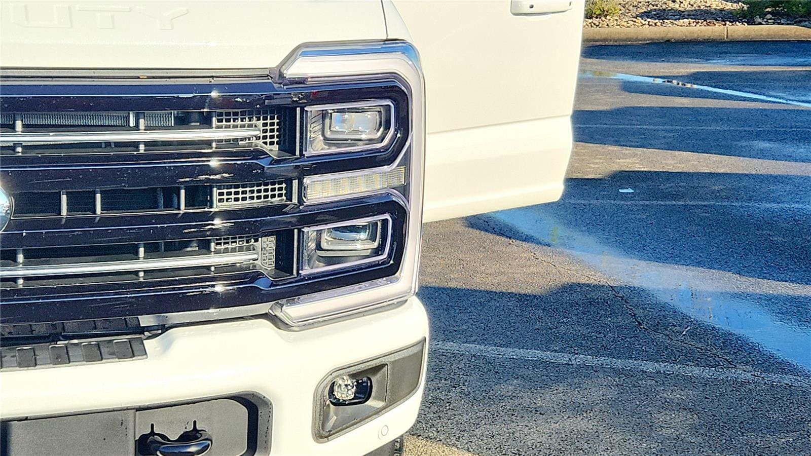 2026 Ford F-250 Super Duty Platinum - Photo 15