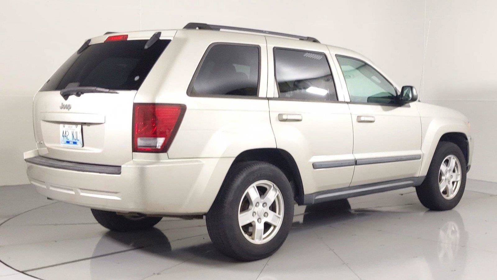 Used 2007 Jeep Grand Cherokee Laredo with VIN 1J8GS48K27C545088 for sale in London, KY