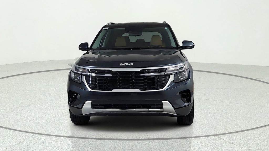 Used 2025 Kia Seltos EX EX IVT AWD