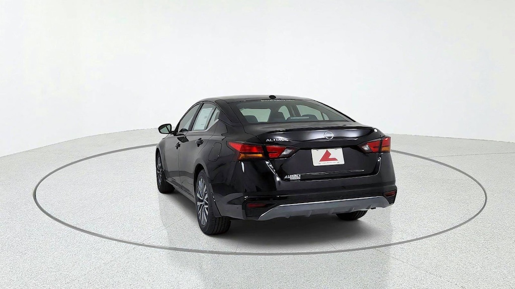 New 2026 Nissan Altima SV SV FWD