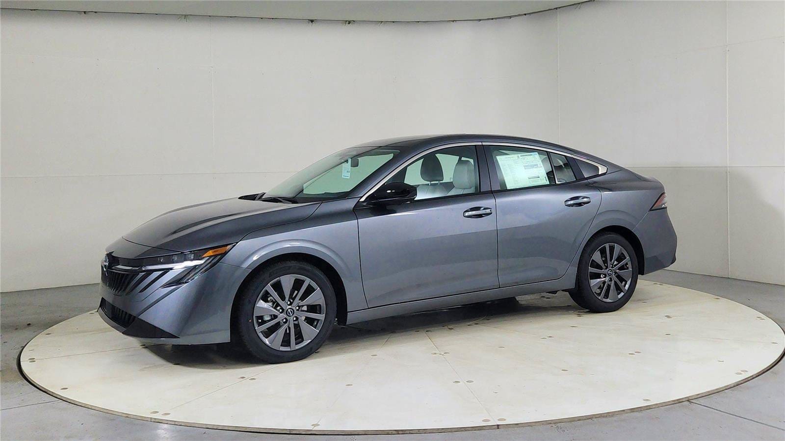 2026 Nissan Sentra SL - Photo 3