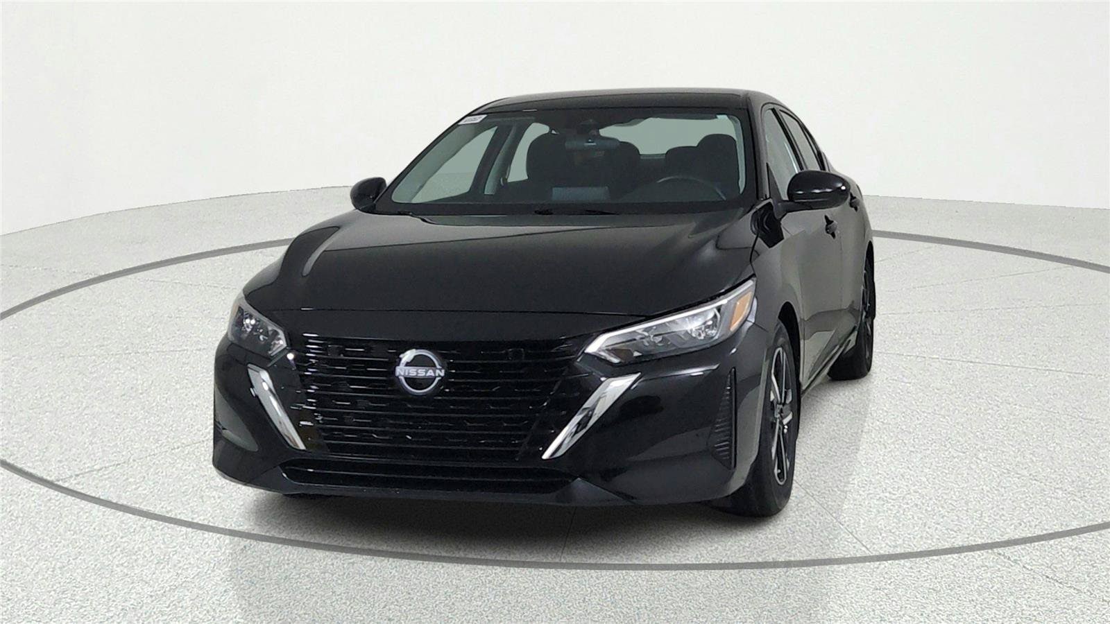 Used 2024 Nissan Sentra SV with VIN 3N1AB8CV2RY324920 for sale in London, KY