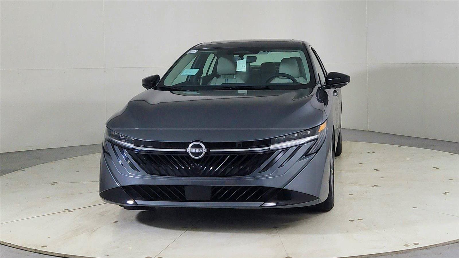 2026 Nissan Sentra SL - Photo 2