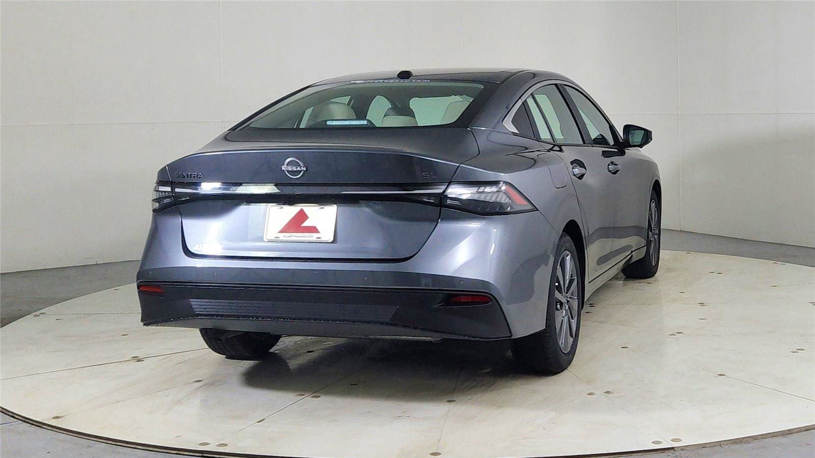 2026 Nissan Sentra SL - Photo 6