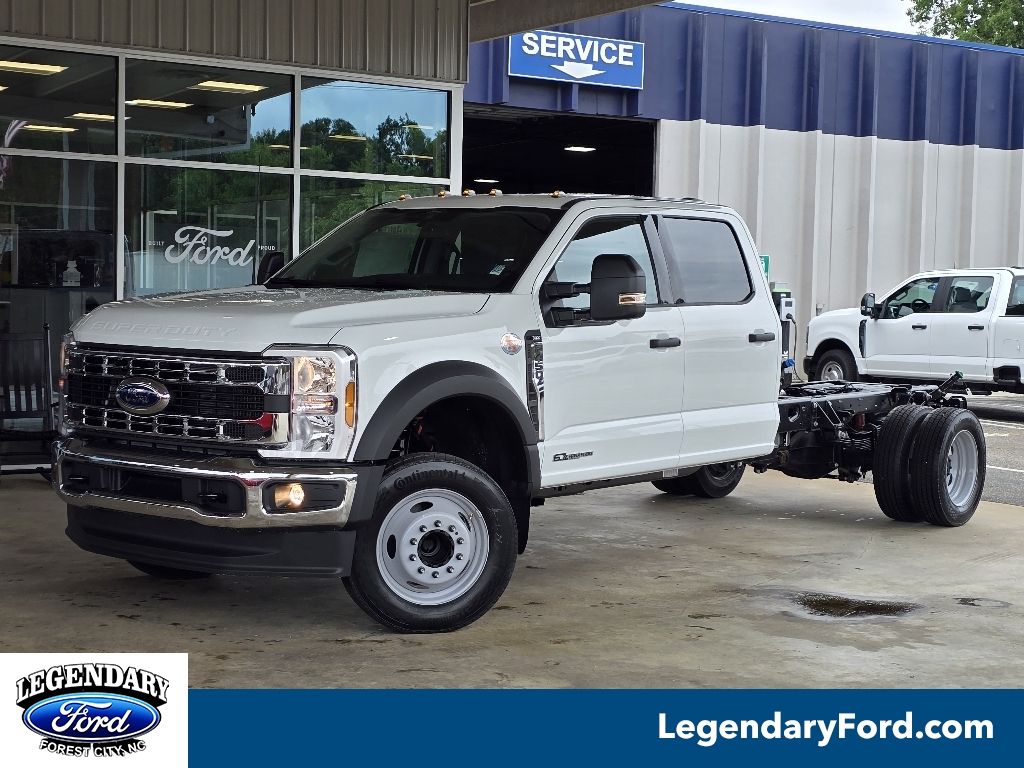 2025 Ford F-450 Super Duty Chassis Cab
