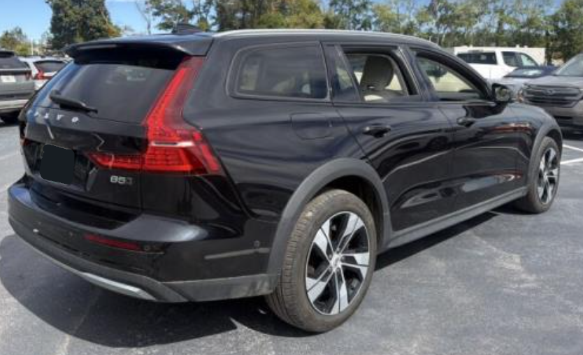 Used 2025 Volvo V60 Cross Country B5 Plus Wagon