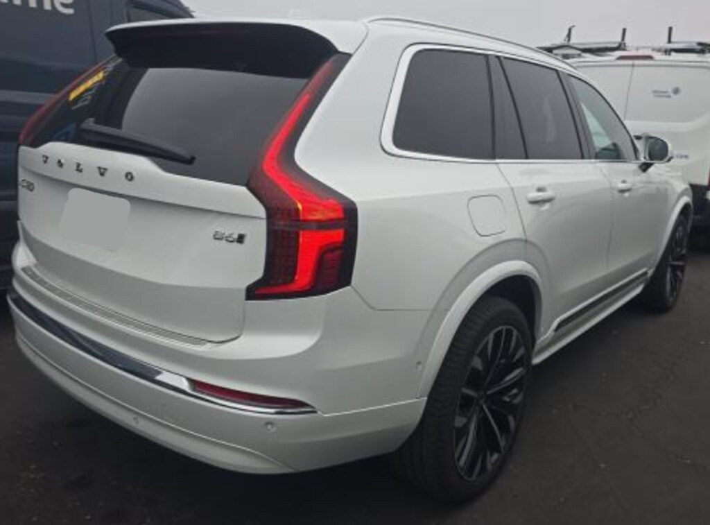 Used 2026 Volvo XC90 B6 Plus 7-Seater SUV