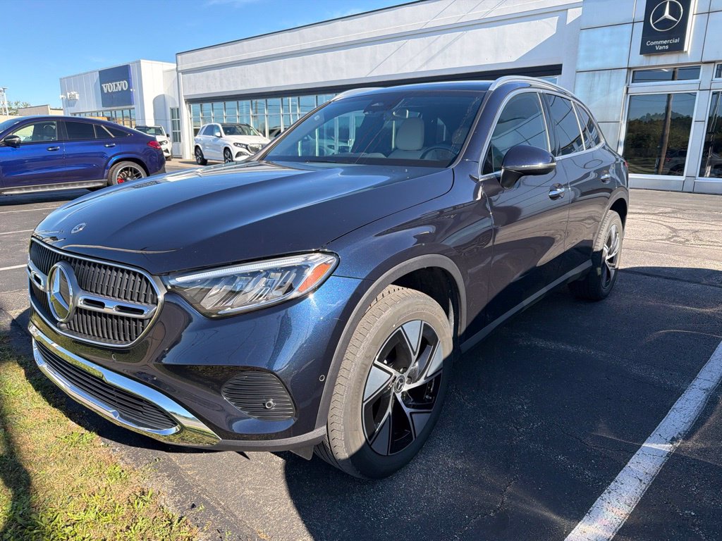 2023 Mercedes-Benz GLC