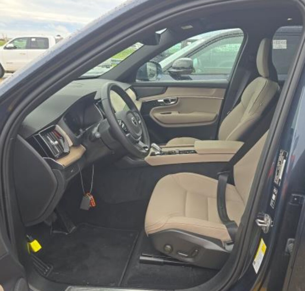 Used 2026 Volvo XC90 B6 Plus 7-Seater SUV