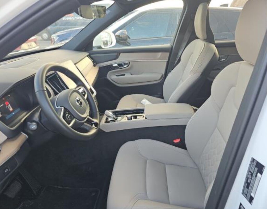 Used 2026 Volvo XC90 B6 Plus 7-Seater SUV