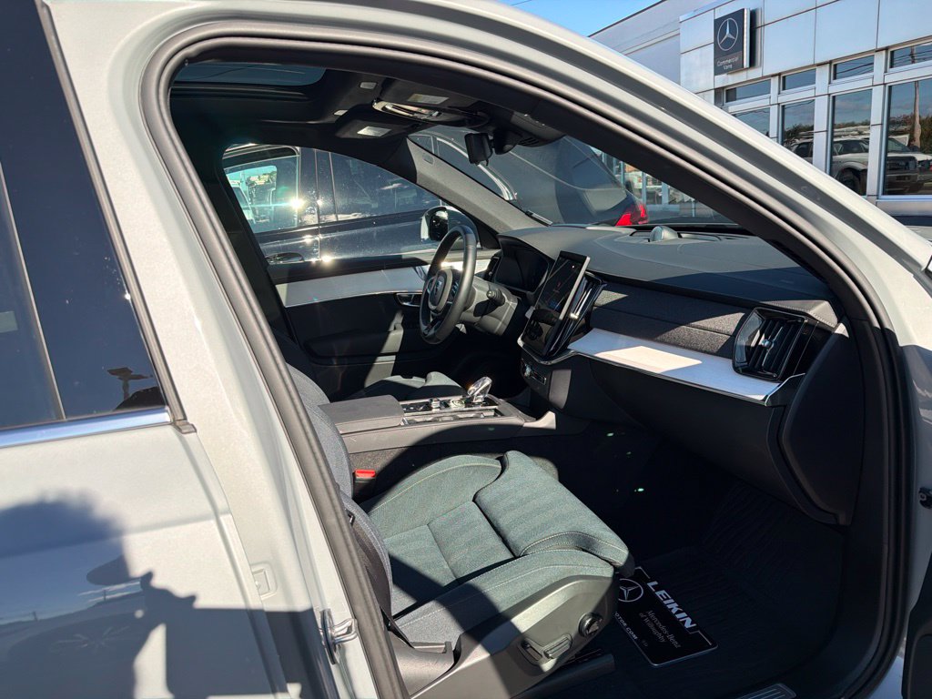 Used 2025 Volvo XC90 B6 Ultra SUV