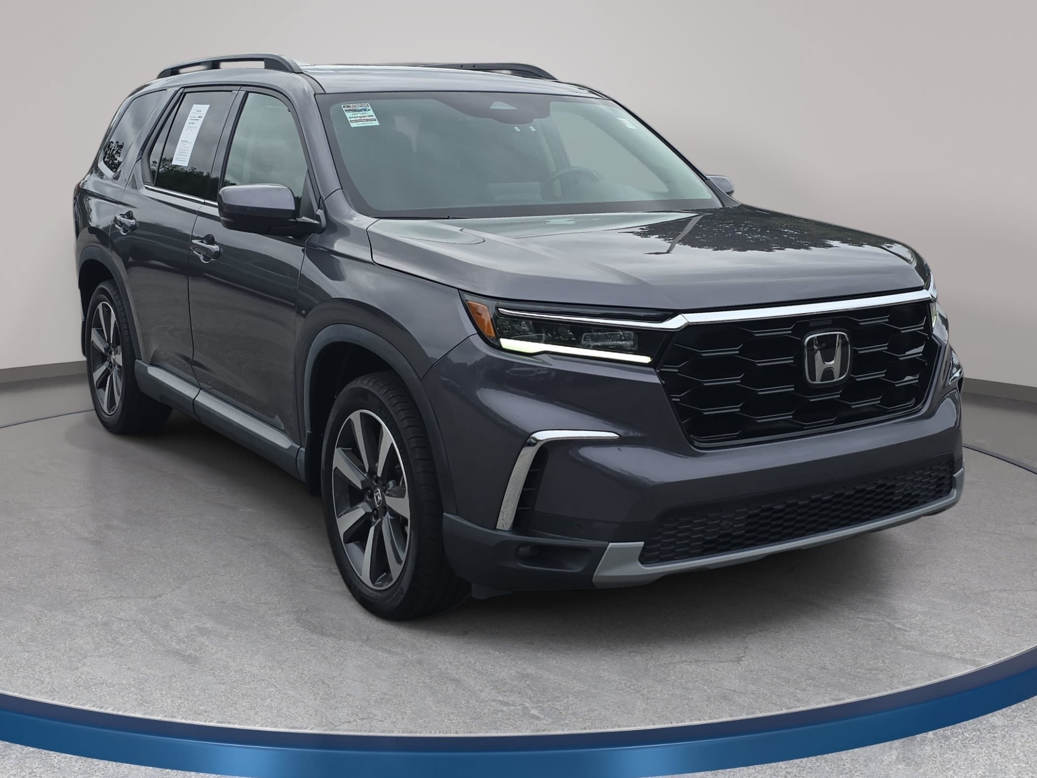 Used 2024 Honda Pilot Touring Touring 2WD