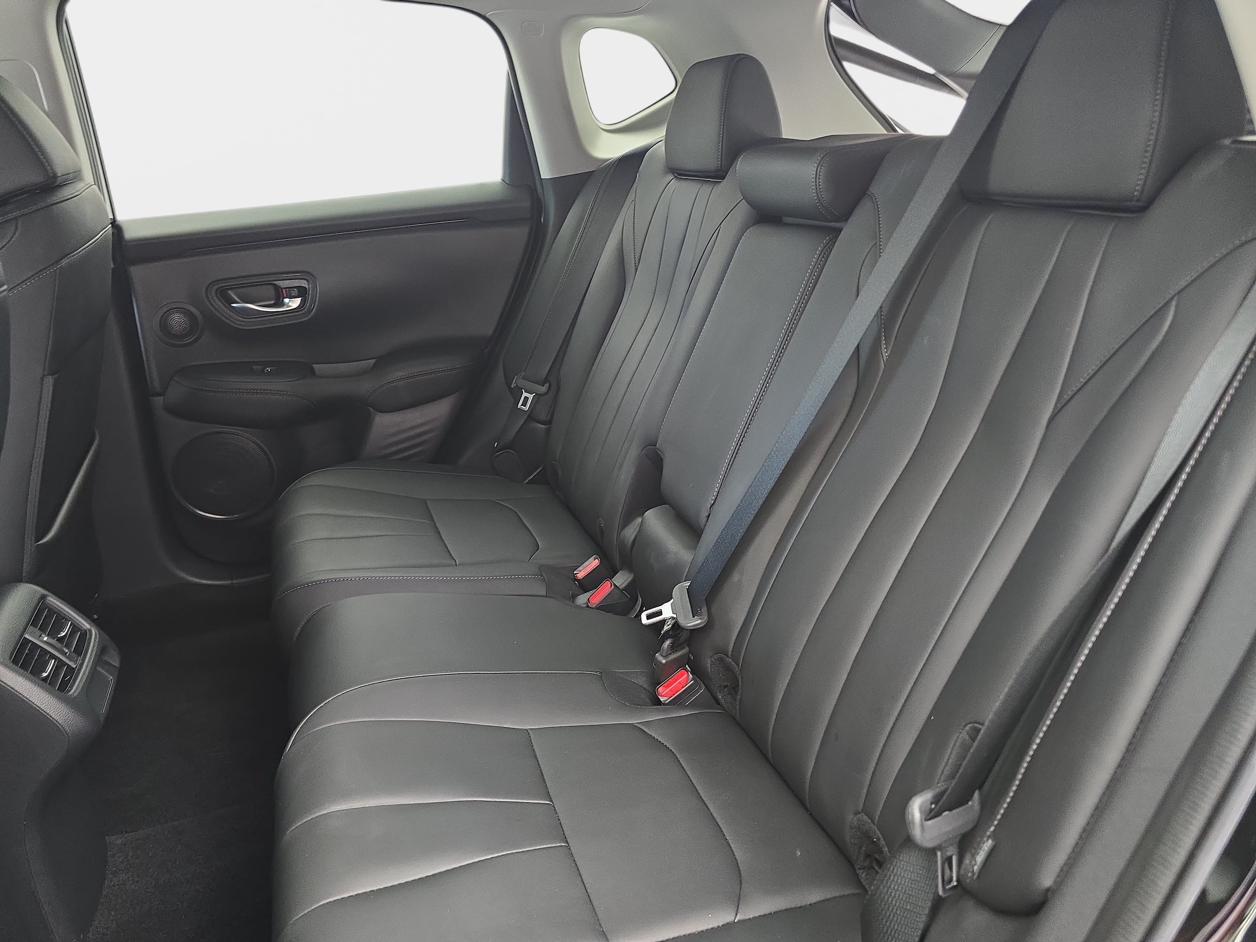 2025 Acura ADX Base - Photo 14