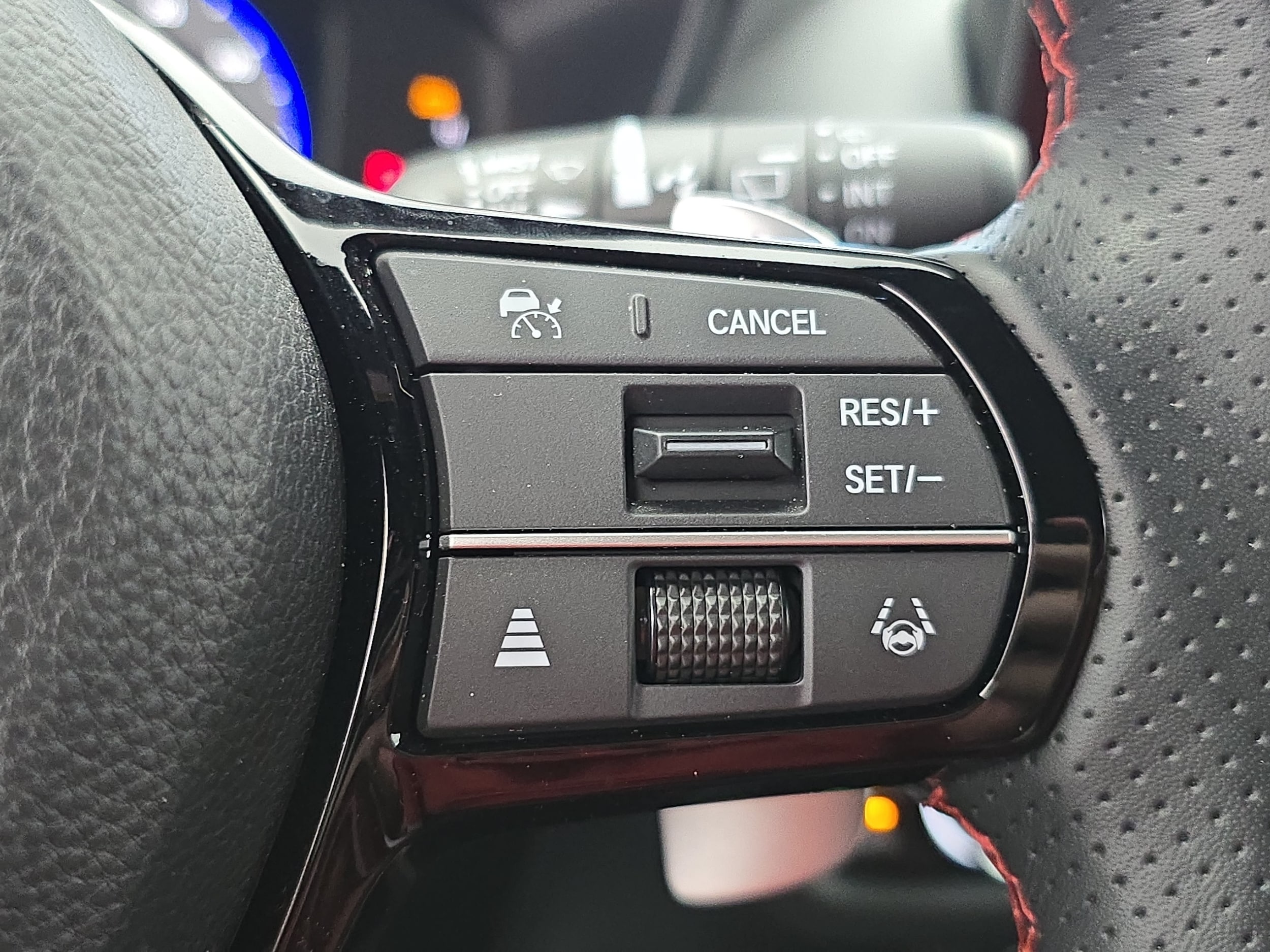 2025 Acura ADX A-Spec Package - Photo 18