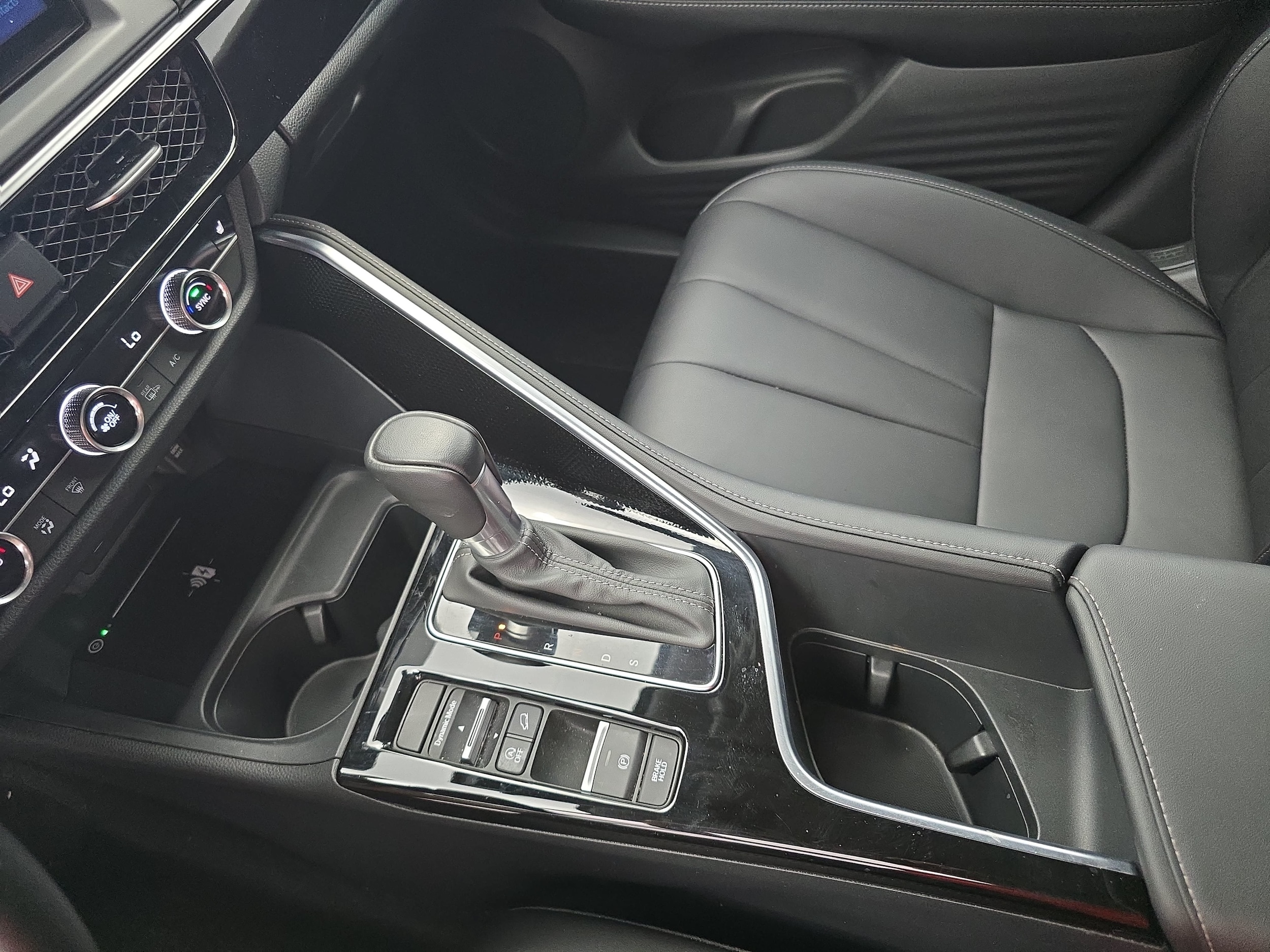2025 Acura ADX Base - Photo 23
