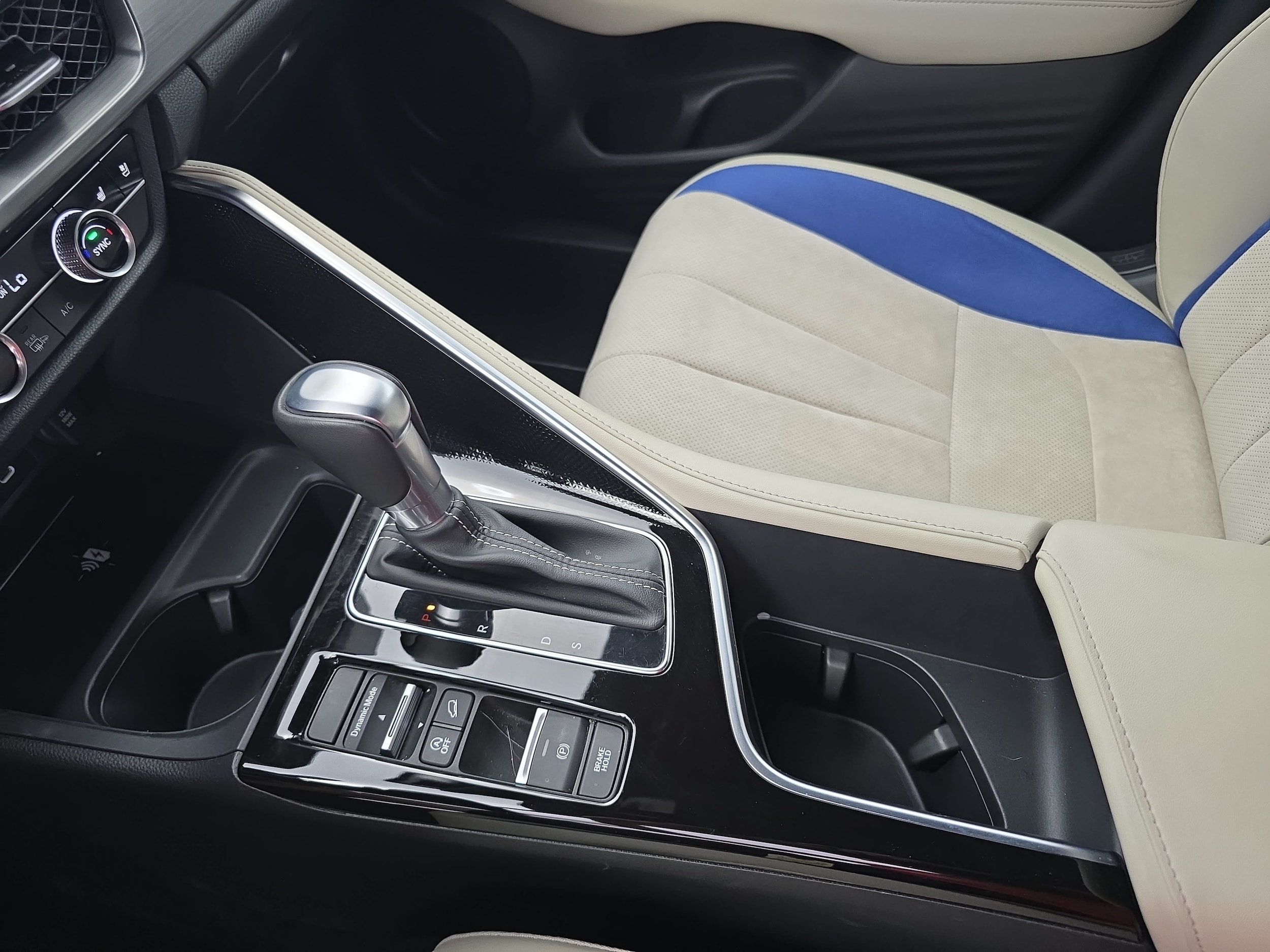 2025 Acura ADX A-Spec Package - Photo 24