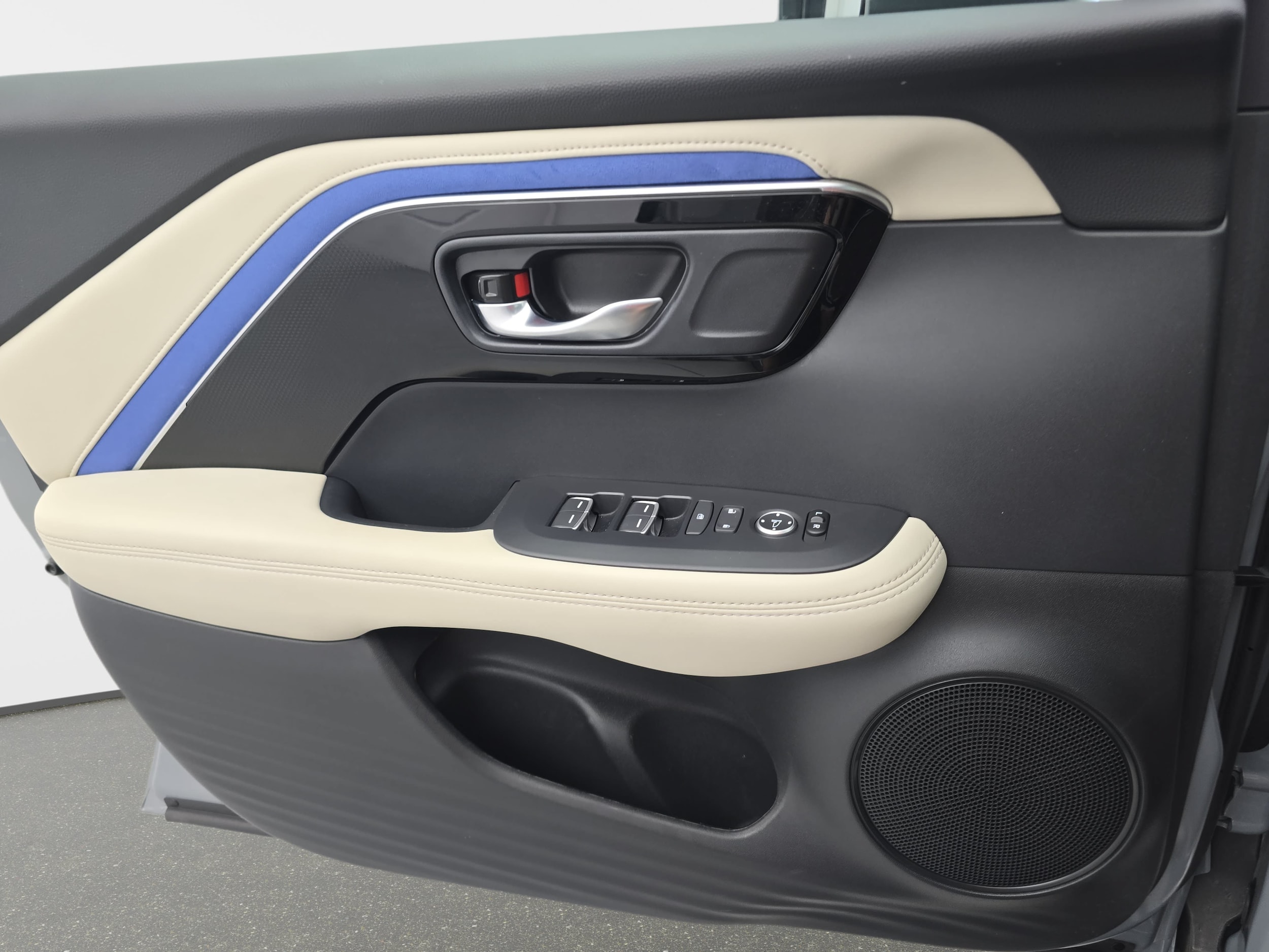 2025 Acura ADX A-Spec Package - Photo 26