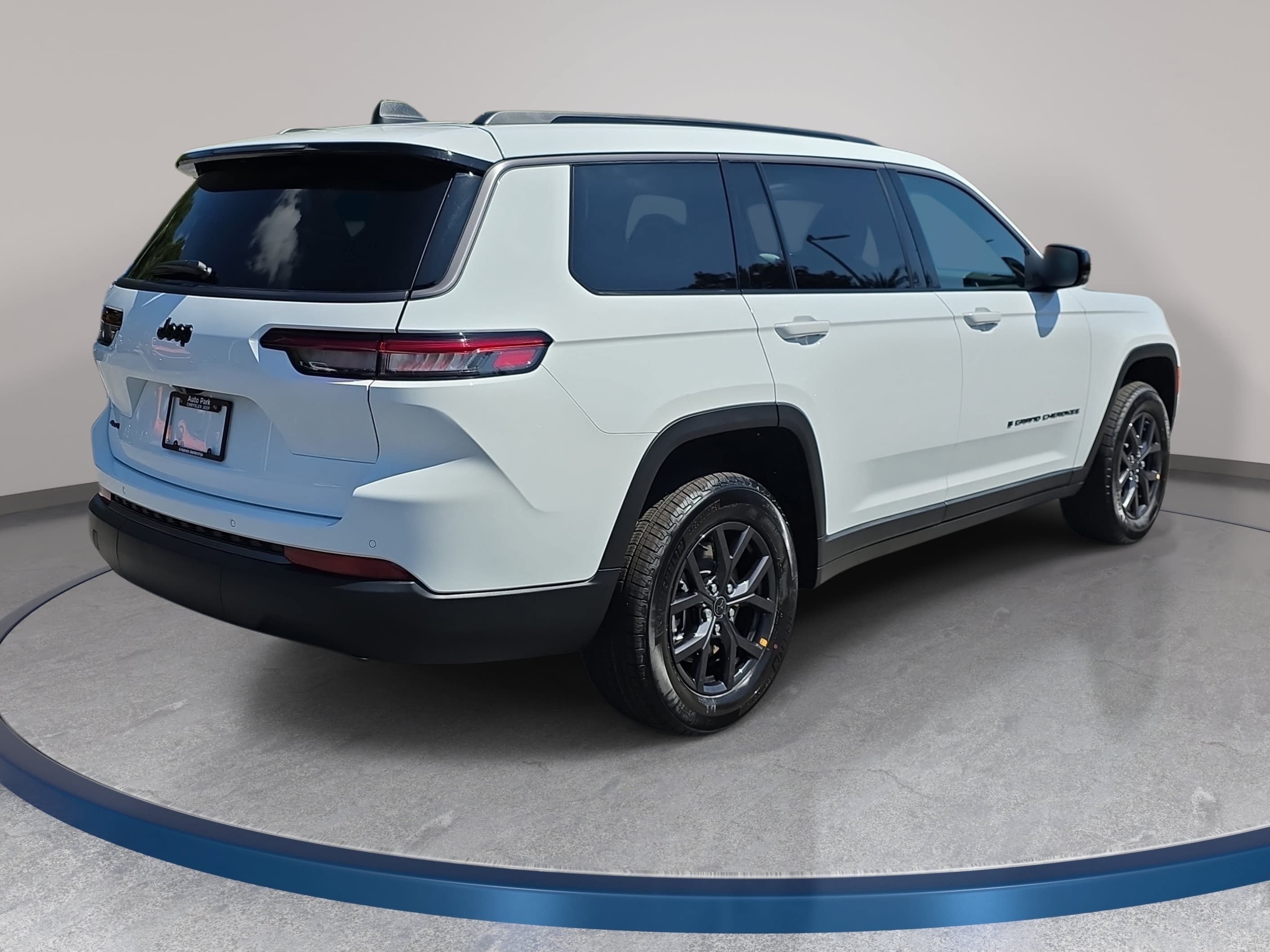 New 2027 Jeep Grand Cherokee L LAREDO ALTITUDE 4X4 Sport Utility