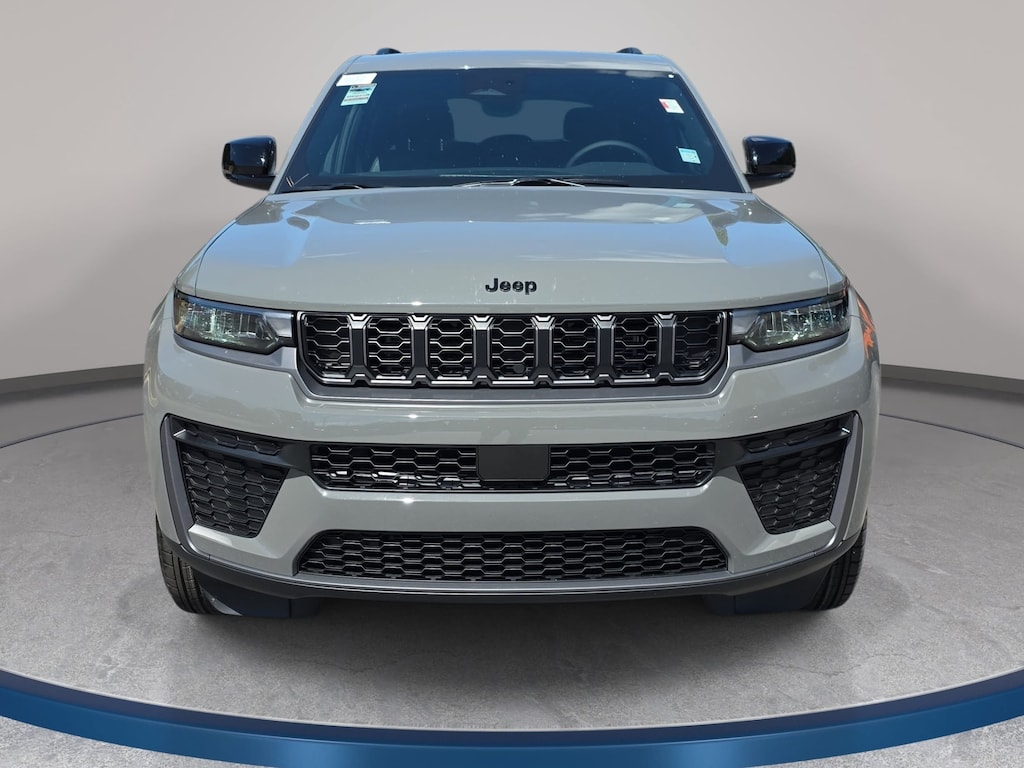 New 2027 Jeep Grand Cherokee Laredo Altitude Sport Utility