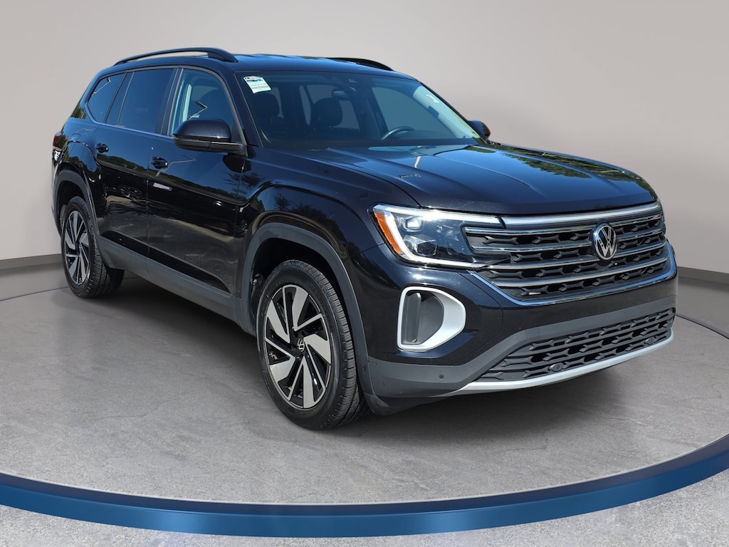 Used 2025 Volkswagen Atlas 2.0T SE w/Technology 2.0T SE w/Technology FWD