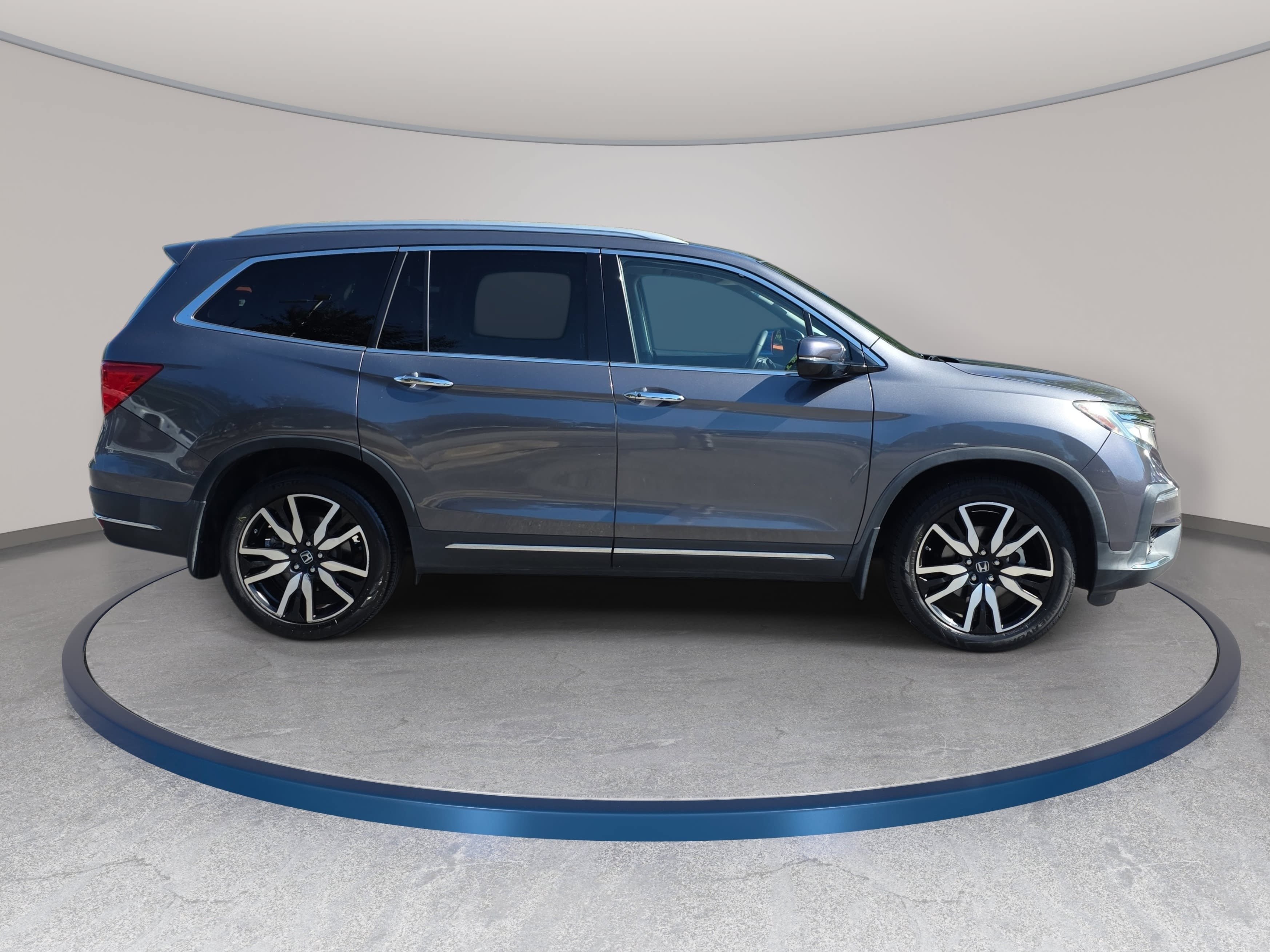 Used 2019 Honda Pilot Touring 7-Passenger Touring 7-Passenger 2WD