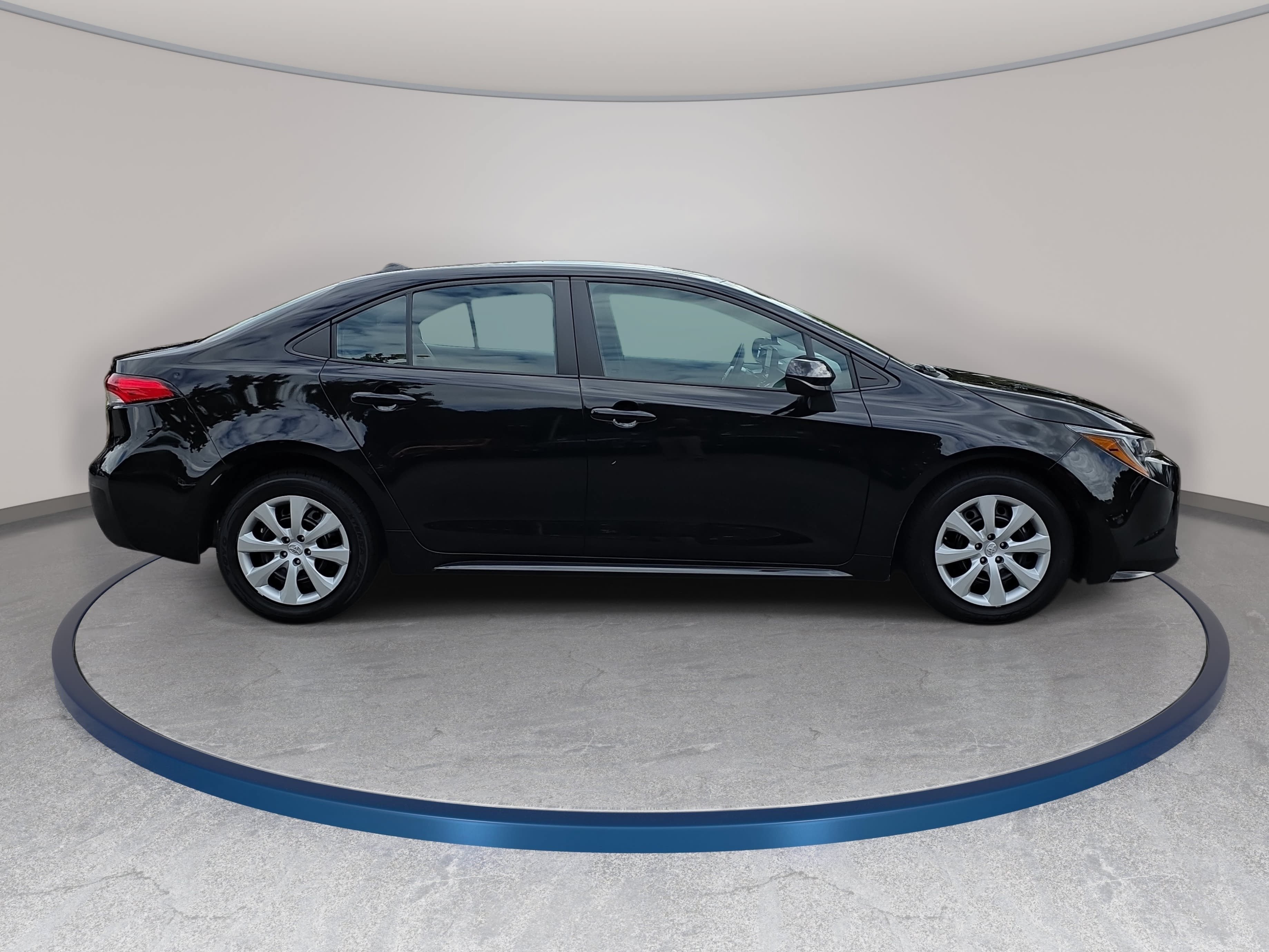 Used 2024 Toyota Corolla LE LE CVT