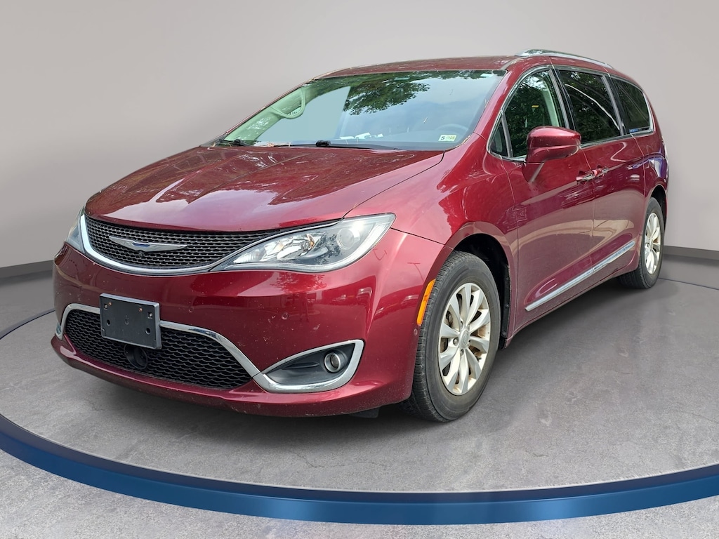 Used 2018 Chrysler Pacifica Touring L Touring L FWD