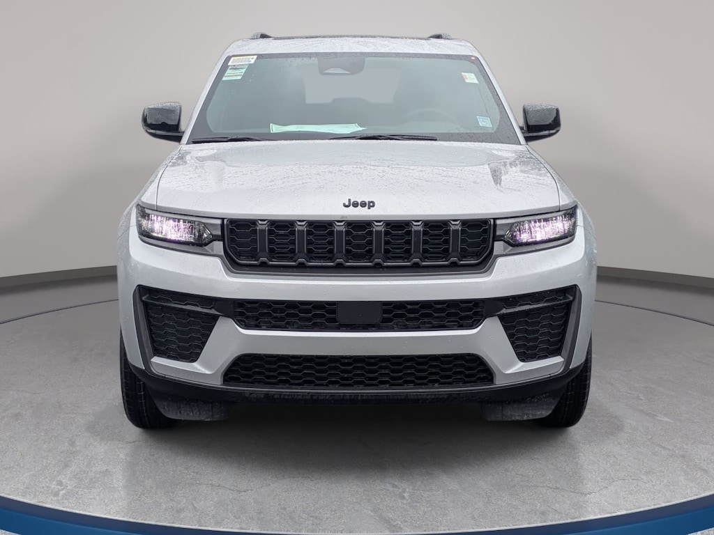 New 2026 Jeep Grand Cherokee LAREDO ALTITUDE 4X4 Sport Utility