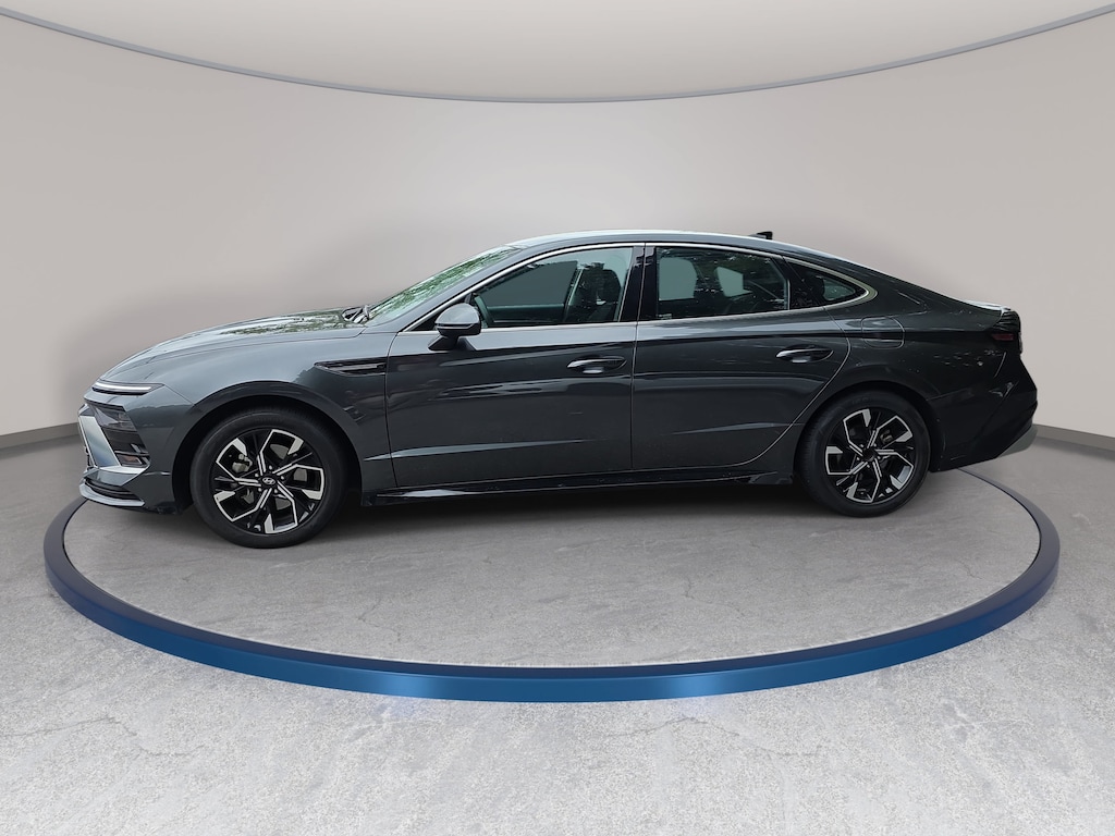 Used 2025 Hyundai Sonata SEL SEL FWD