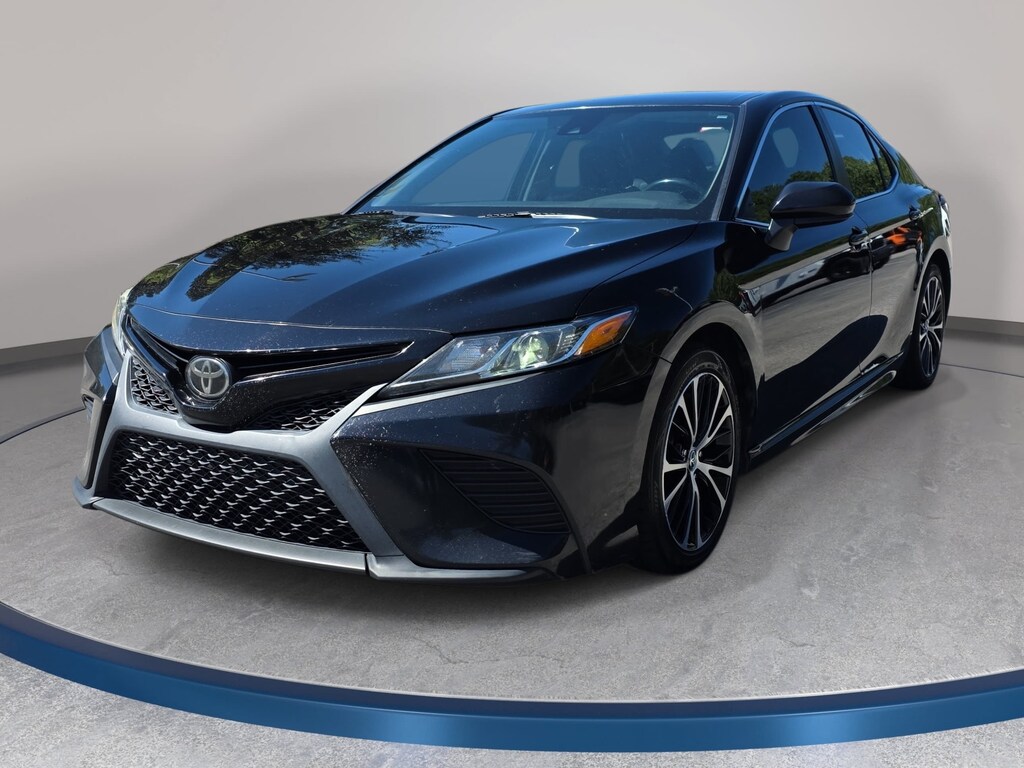Used 2019 Toyota Camry SE SE Auto