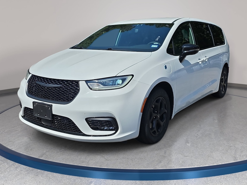 Used 2024 Chrysler Pacifica Hybrid S Appearance Pkg Hybrid S Appearance Pkg FWD