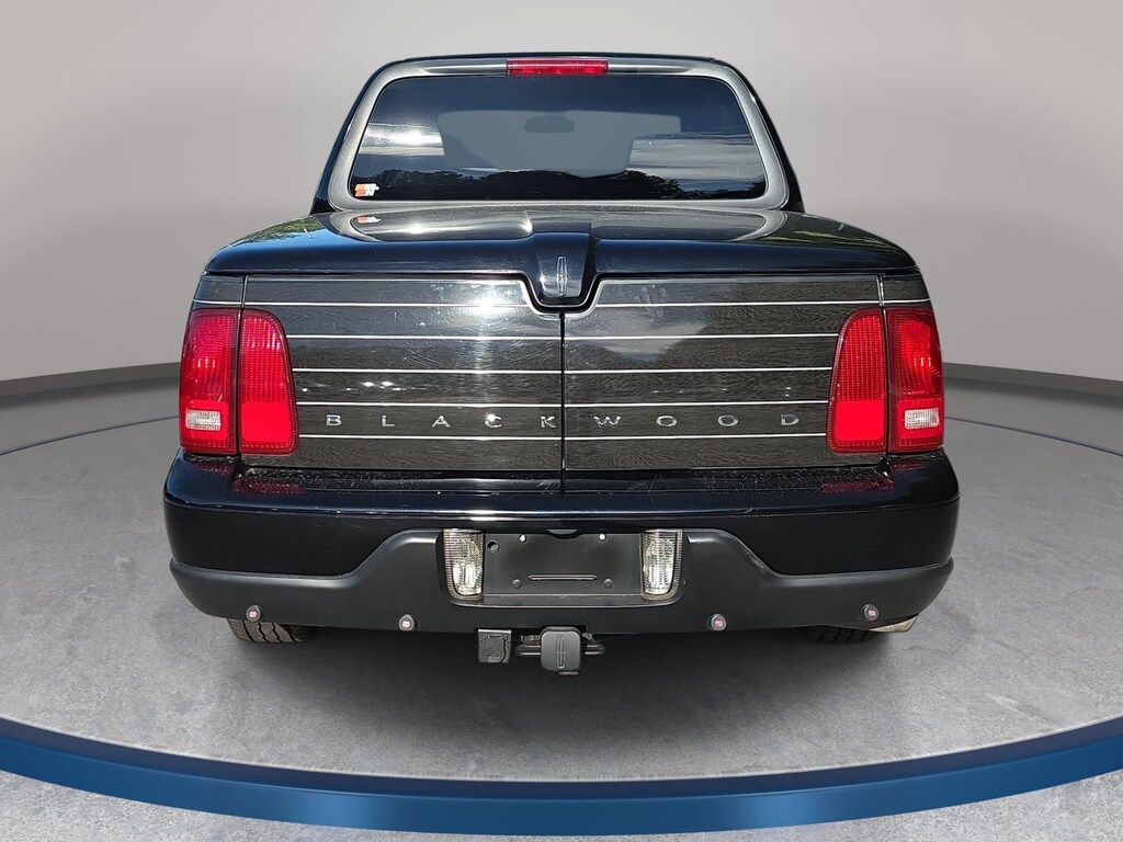 Used 2002 Lincoln Blackwood 2WD