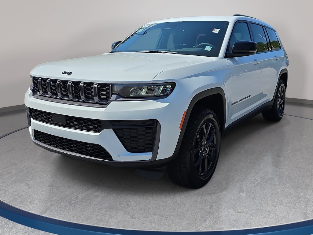 New 2027 Jeep Grand Cherokee L LAREDO ALTITUDE 4X4 Sport Utility