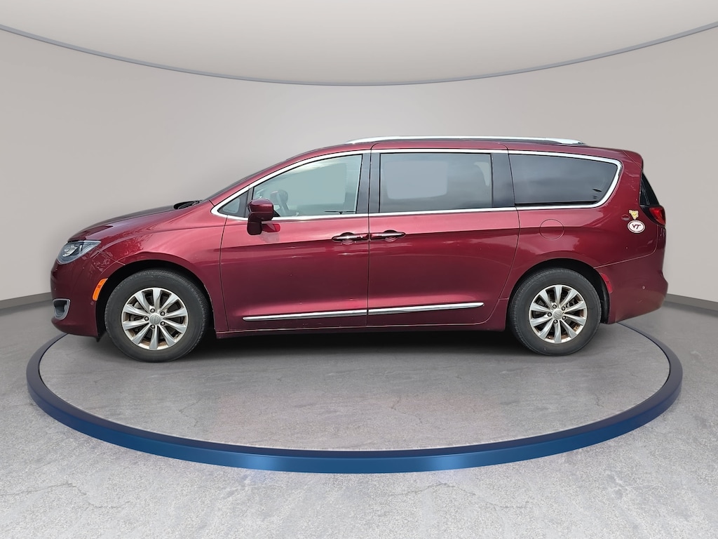 Used 2018 Chrysler Pacifica Touring L Touring L FWD