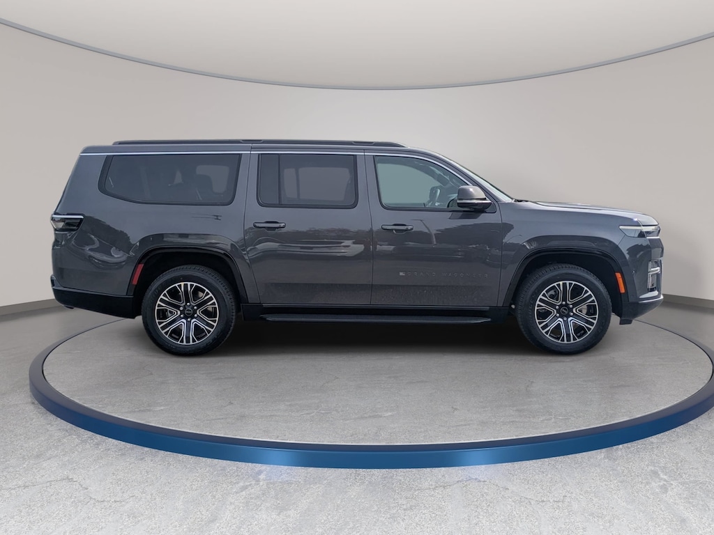 New 2026 Jeep Grand Wagoneer L 4X4 Sport Utility